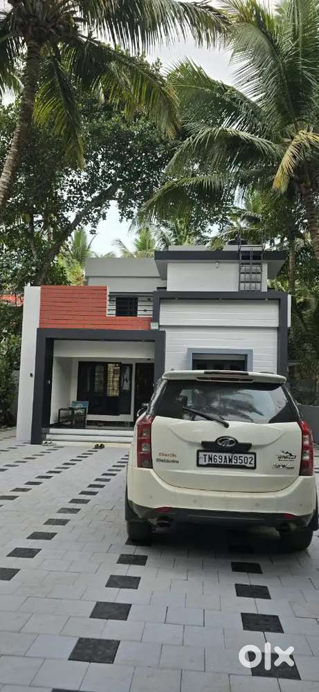 Mahindra Xuv500 Diesel 2012