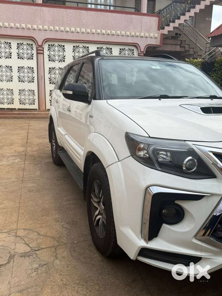 Toyota Fortuner 2012 Diesel Well Maintained