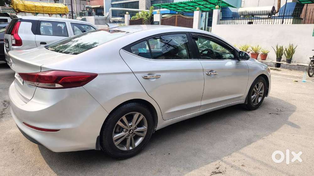 Hyundai Elantra 1.6 Sx Option, 2017, Petrol