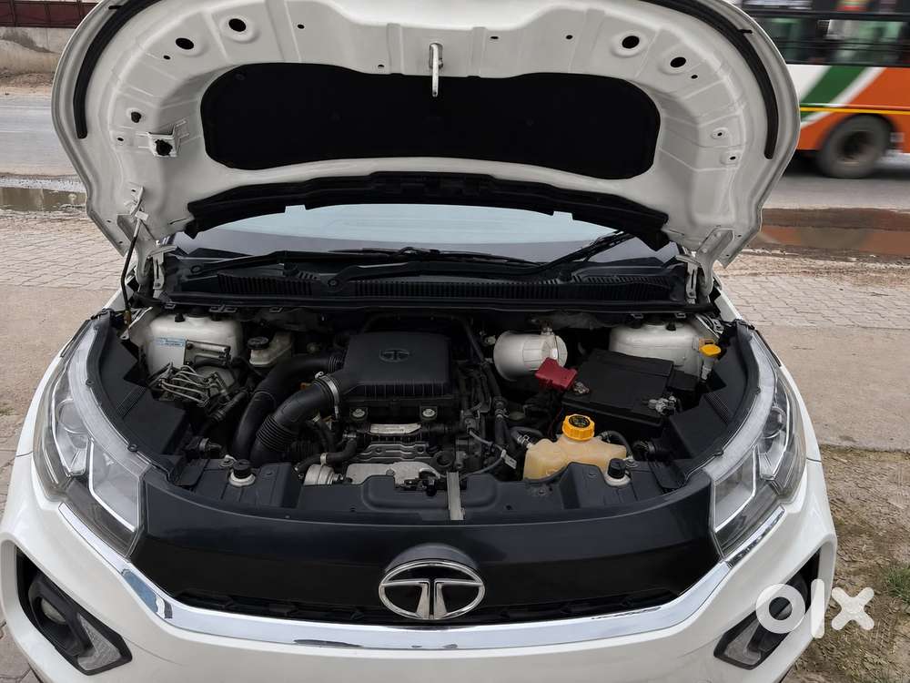 Tata Nexon 1.2 Revotron Xm (s), 2023, Petrol