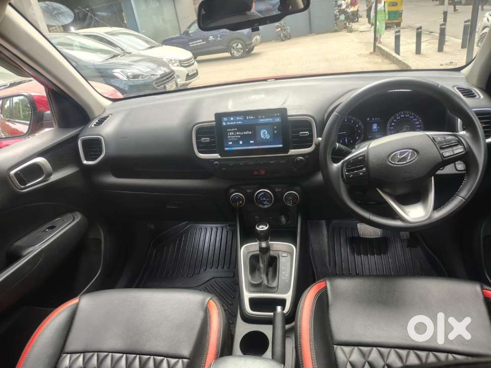 Hyundai Venue Sx Plus Turbo Dct, 2019, Petrol