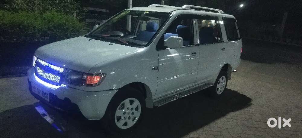 Tavera B3 Top Condition Paper Complete