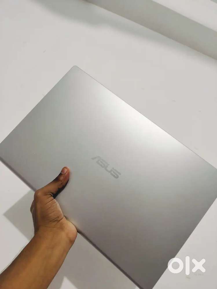 Asus Vivobook 15 - i3 11 Gen
