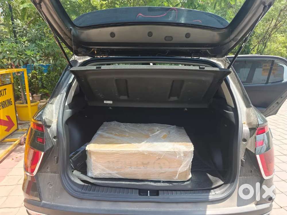 Creta Very Good Condition And Genuine Car