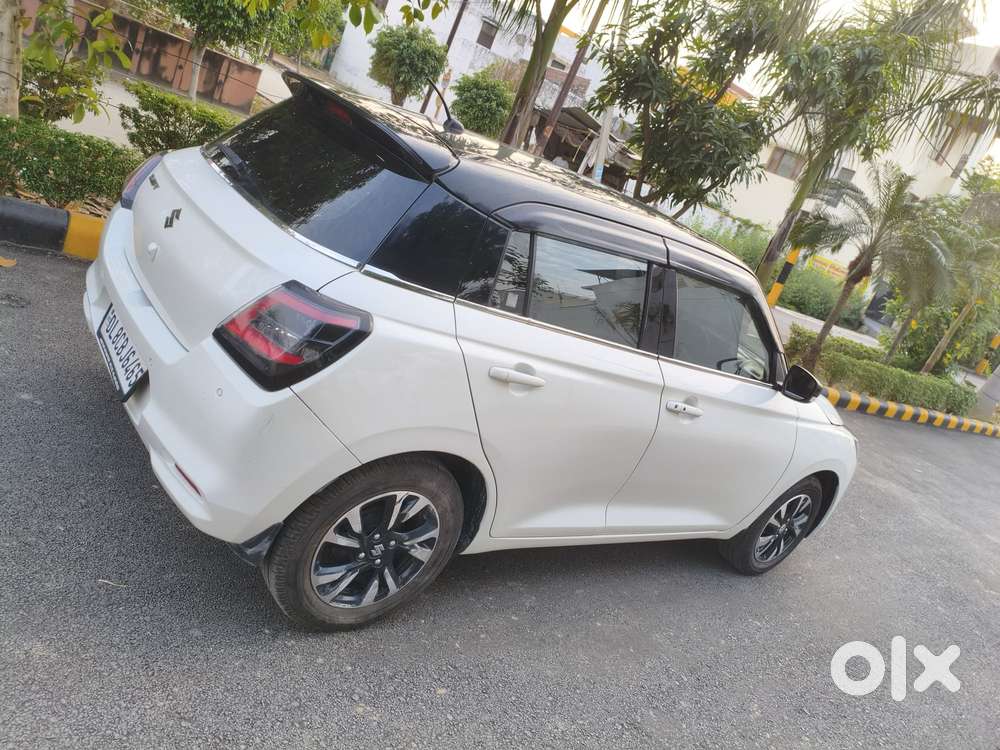 Maruti Suzuki Swift Zxi Plus Dual Tone, 2025, Petrol