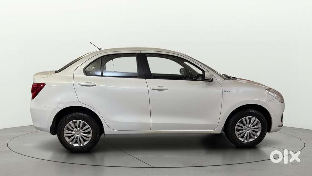 Maruti Suzuki Swift Dzire 1.2 Vxi Bsiv, 2017, Petrol