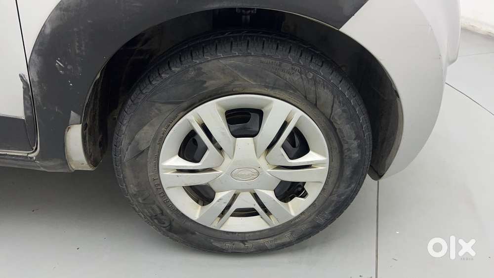 Datsun Redigo T Option, 2017, Petrol