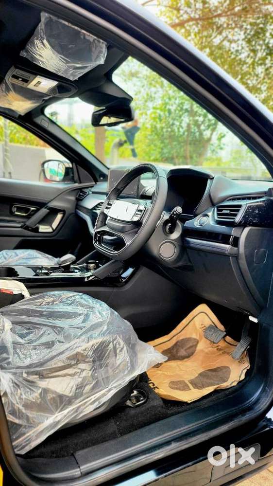 Tata Harrier Fearless Plus Dark Edition At, 2025, Diesel