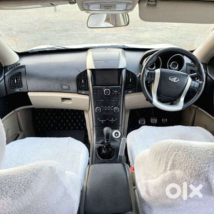 Mahindra Xuv500 2.2 W10, 2015, Diesel