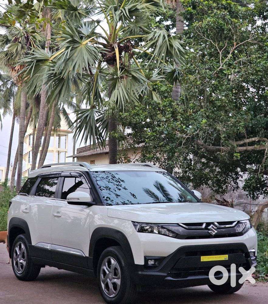 Maruti Suzuki Brezza, 2023, Petrol