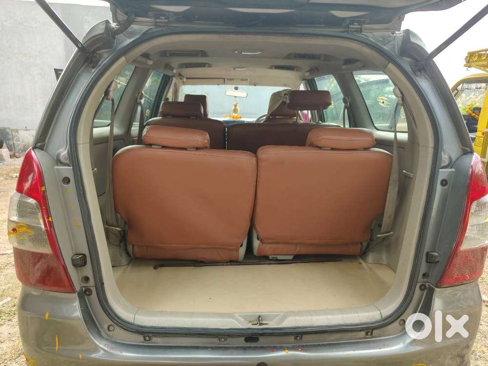 Toyota Innova 2012 Diesel