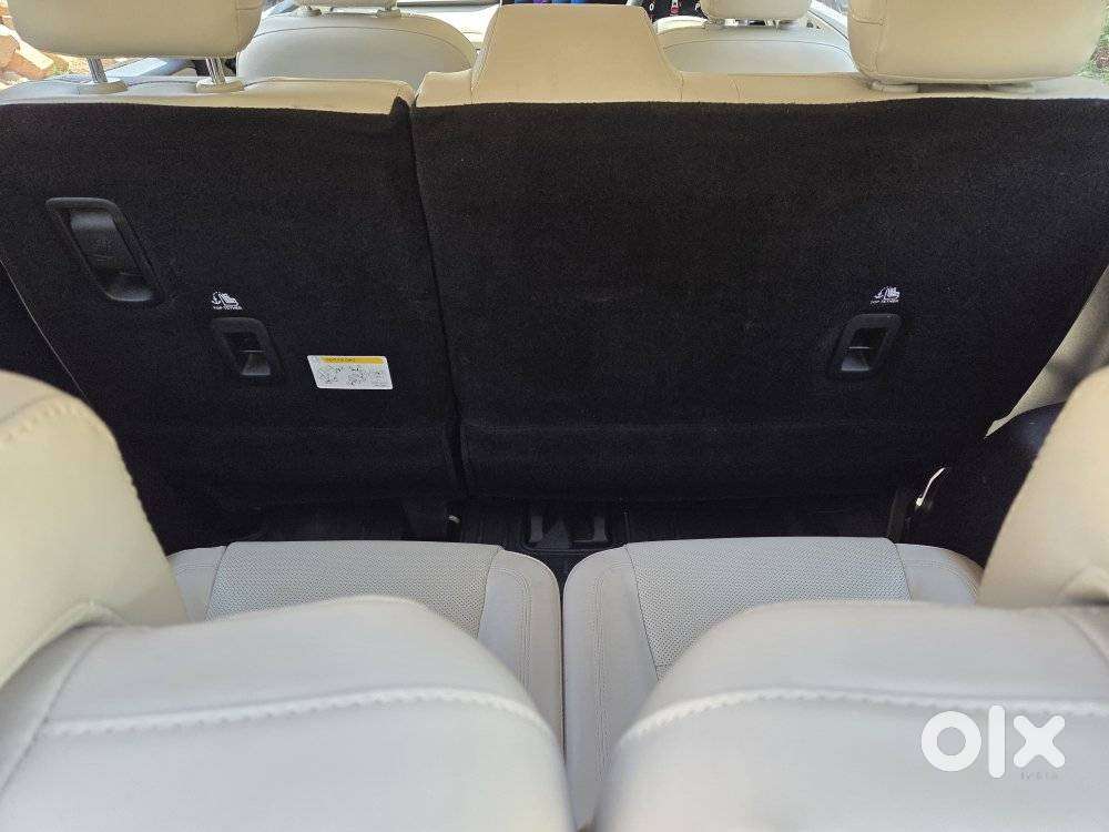 Mahindra Xuv700 2.2 Ax 7 Diesel At Luxury Pack Str, 2024, Diesel