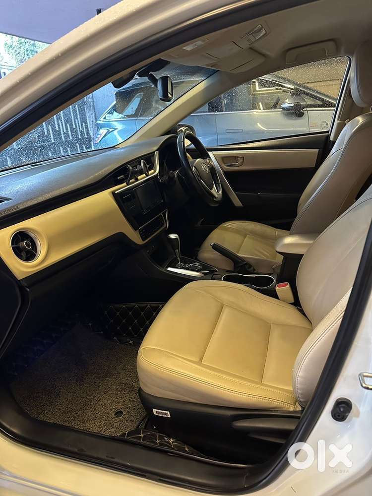 Toyota Corolla Altis 2017