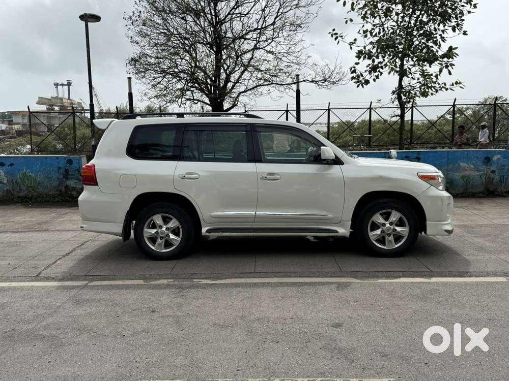 Toyota Land Cruiser V8 Petrol, 2008, Petrol