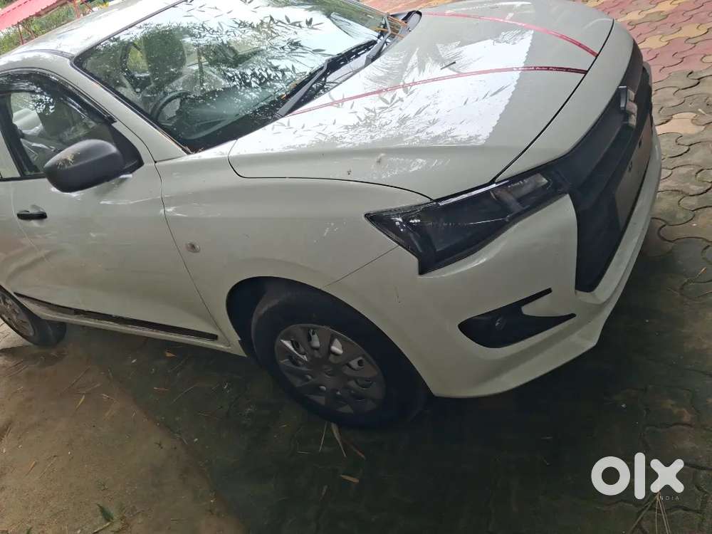 Maruti Suzuki Dzire 1.2 Vxi 2016