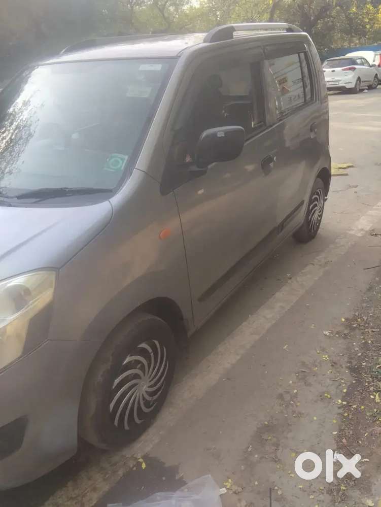 Maruti Suzuki Wagon R 1.0 2015 October Petrol Owner