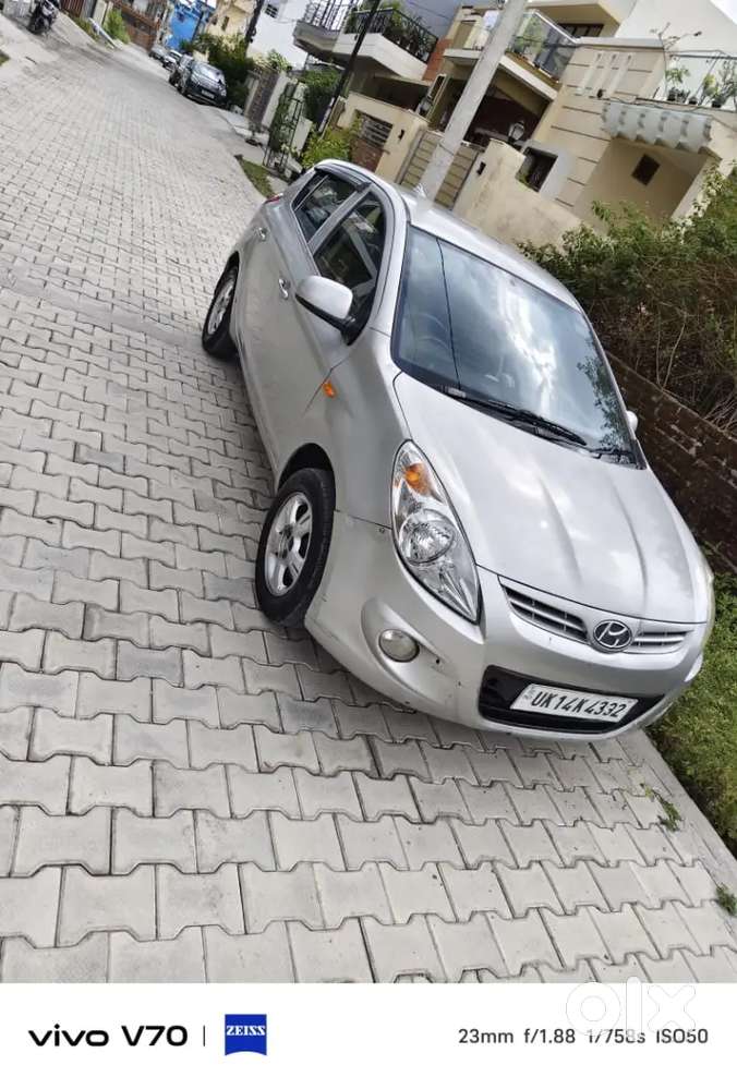 Hyundai I20 Petrol Manual 2010