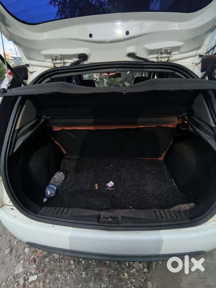Ford Figo Petrol 2012