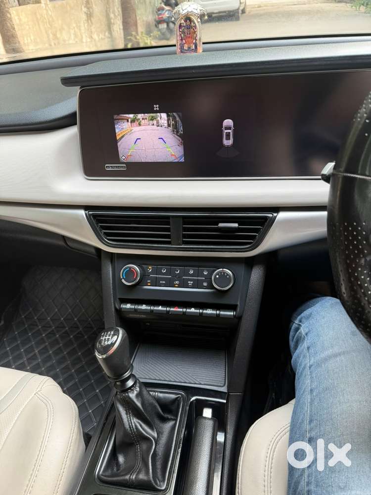 Mahindra Xuv700 Petrol 2022