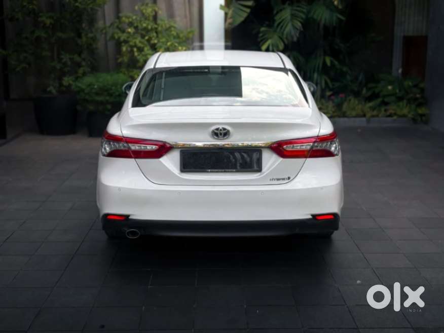 Toyota Camry Hybrid, 2021, Petrol