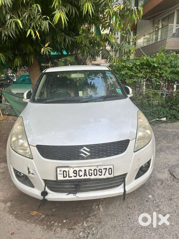Maruti Suzuki Dzire 1.2 Vxi, 2012, Petrol