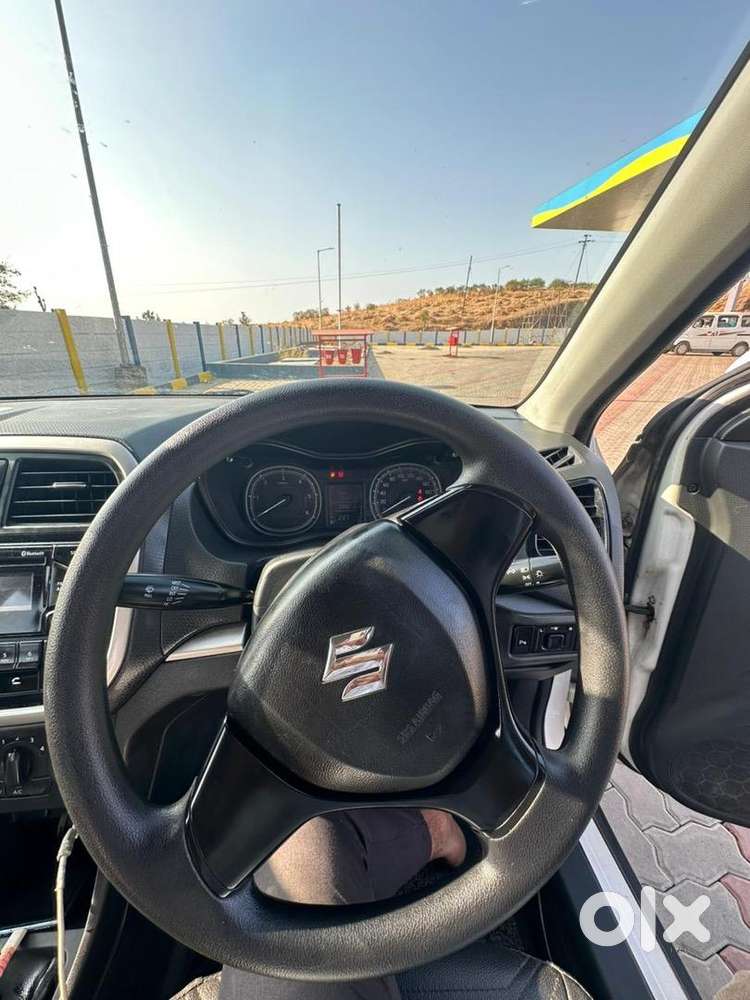 Maruti Suzuki Brezza 2017 Diesel Well Maintained