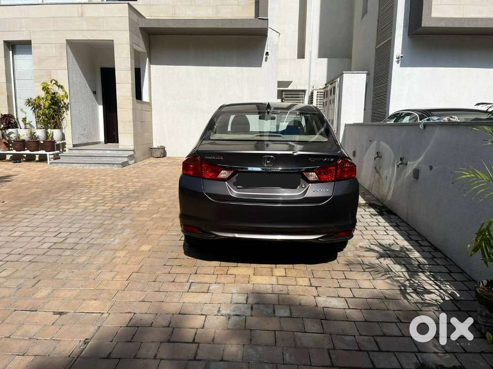 Honda City 2016 Petrol 110000 Km Driven, Single Owner