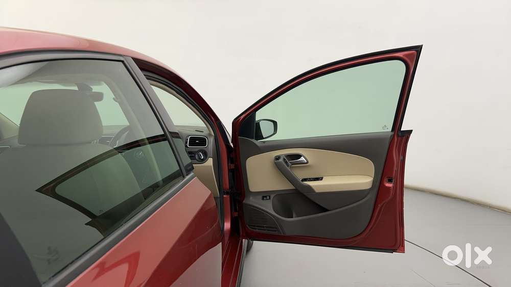 Volkswagen Vento 1.0 Red & White Edition, 2020, Petrol