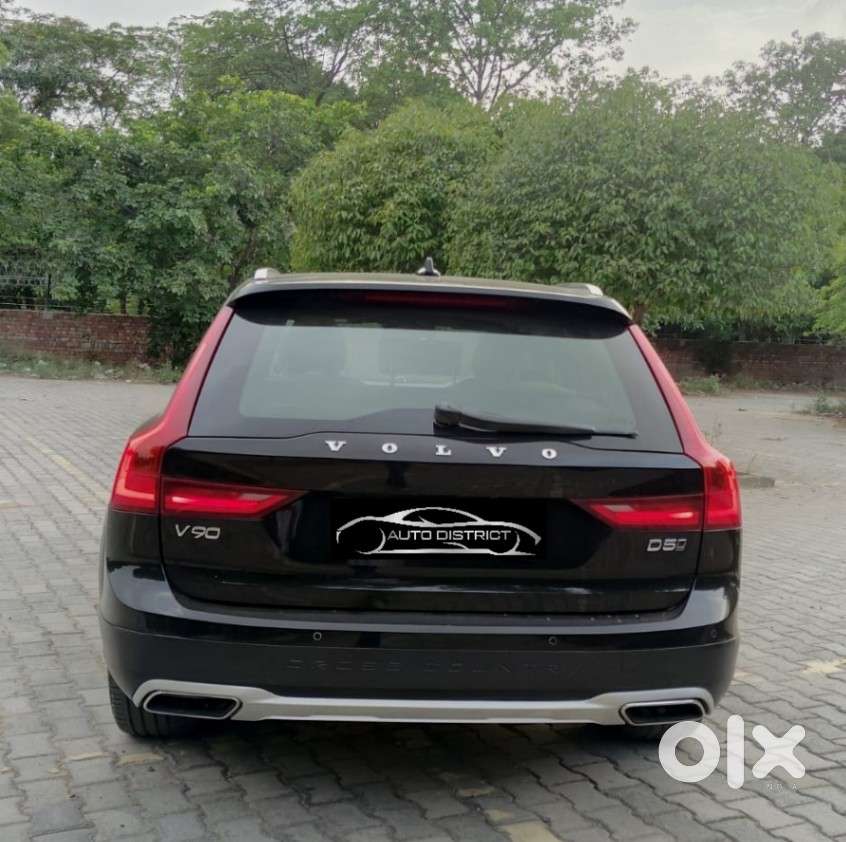 Volvo V 90 Cross Country D5, 2018, Diesel