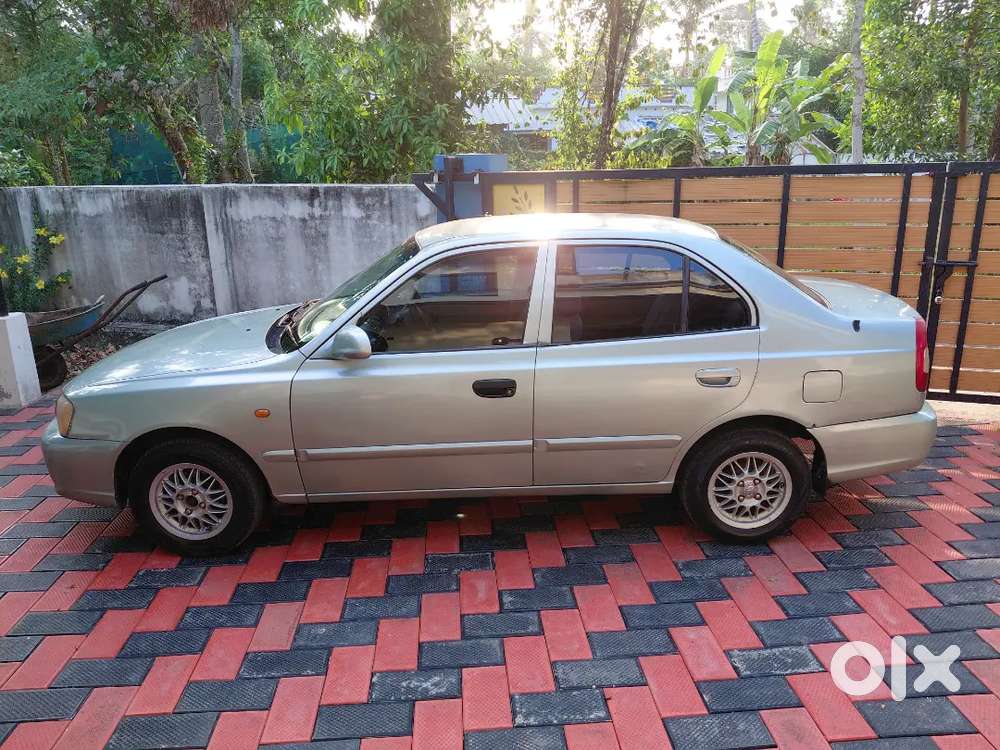 Hyundai Accent Hatchback 2004 Petrol 73000 Km Driven