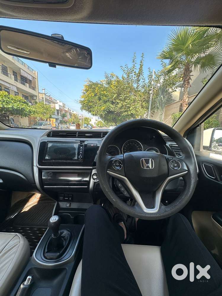 Honda City V Mt Exclusive, 2017, Petrol