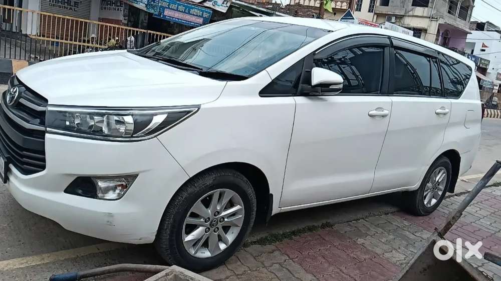 Toyota Innova Crysta 2018 Diesel 92000 Km Driven