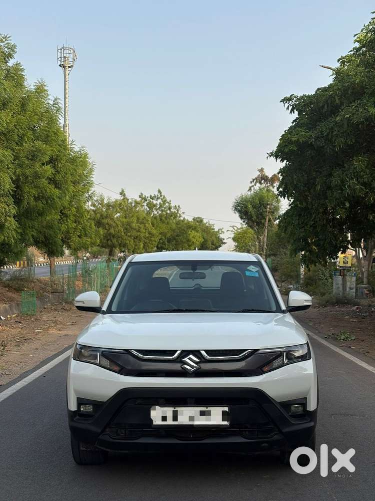 Maruti Suzuki Brezza 1.5 Lxi Cng, 2023, Cng & Hybrids
