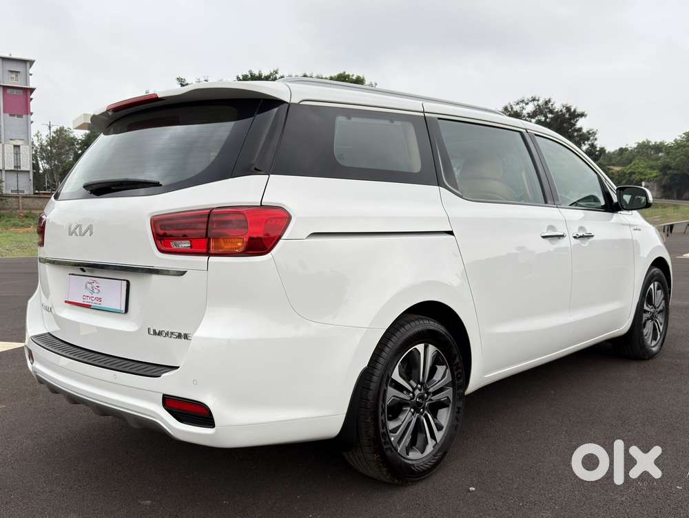 Kia Carnival Limousine, 2022, Diesel