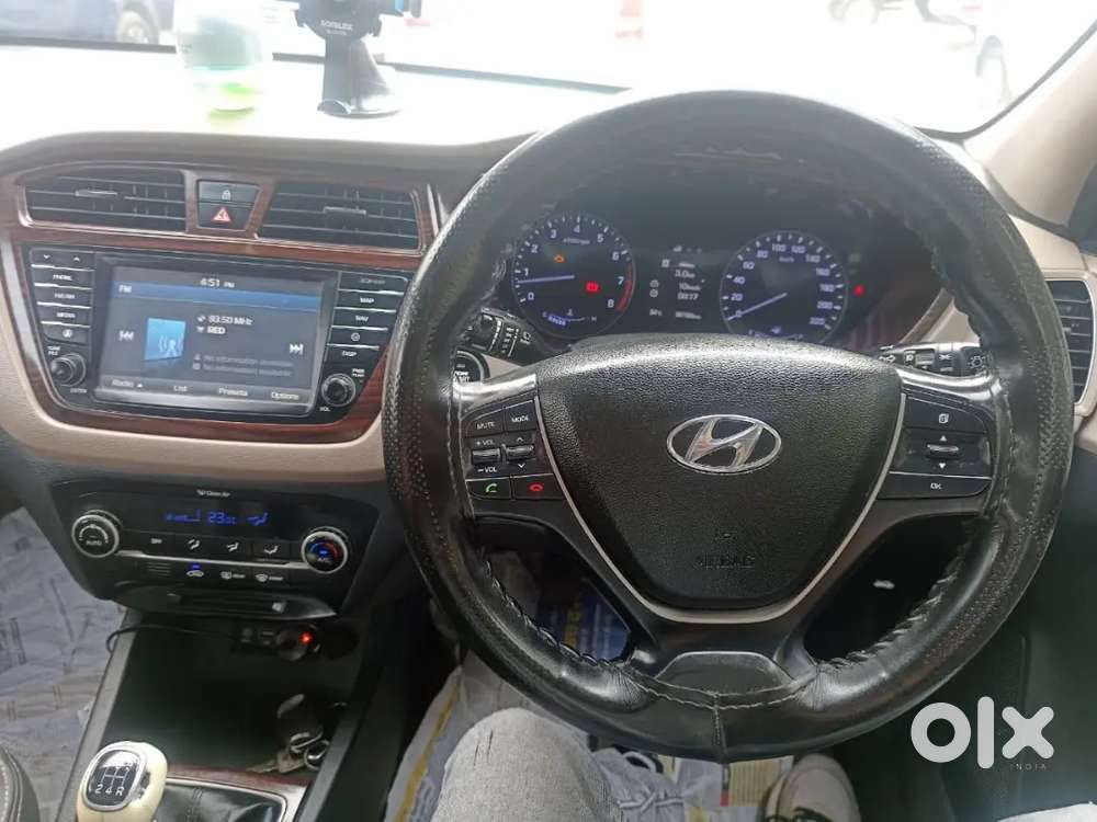 Hyundai I20 Petrol Manual 2015