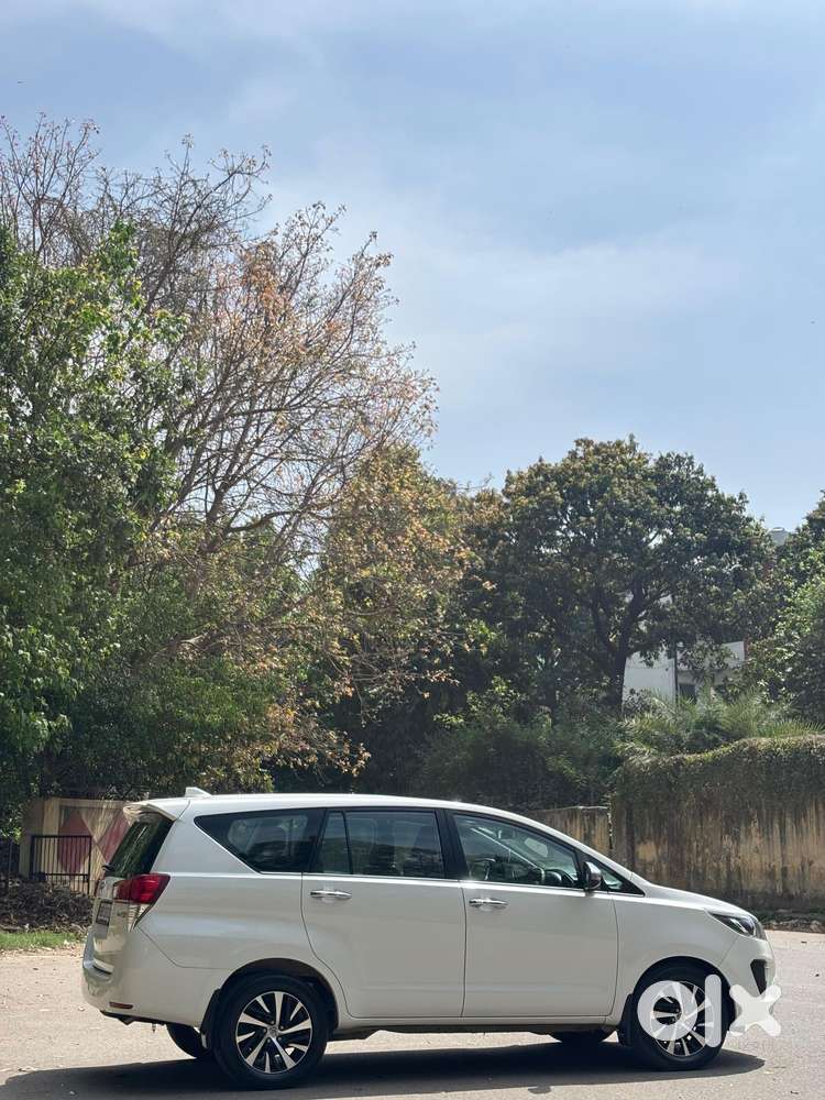 Toyota Innova Crysta, 2021, Diesel