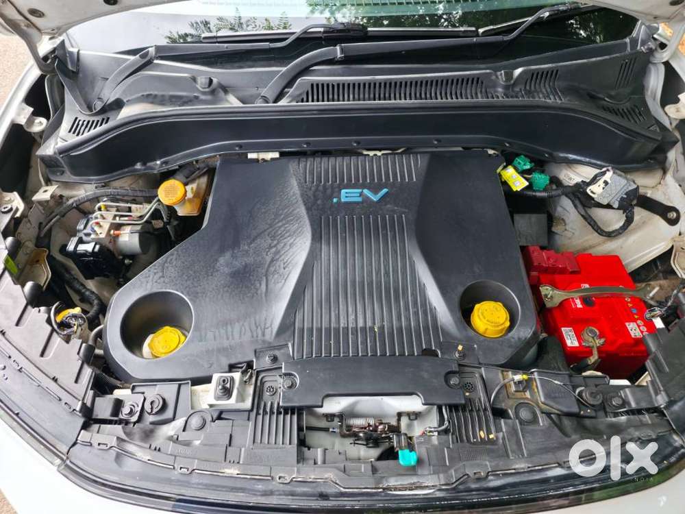 Top End Punch Ev With Sunroof And Fully At Long Range