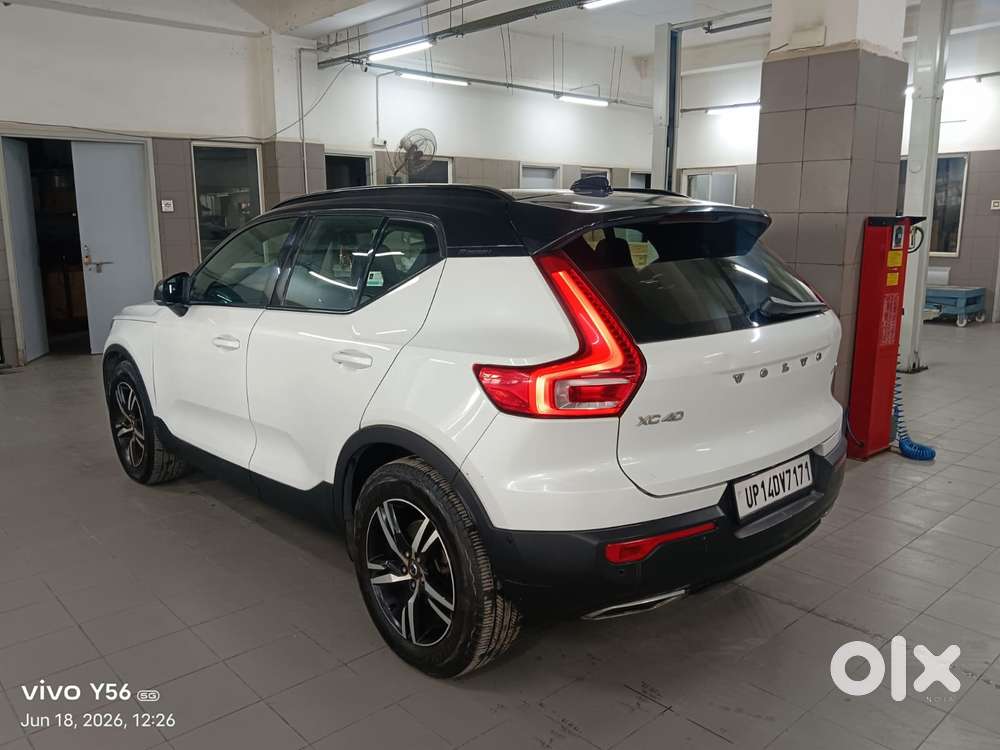 Volvo Xc40 D4 Momentum, 2018, Diesel