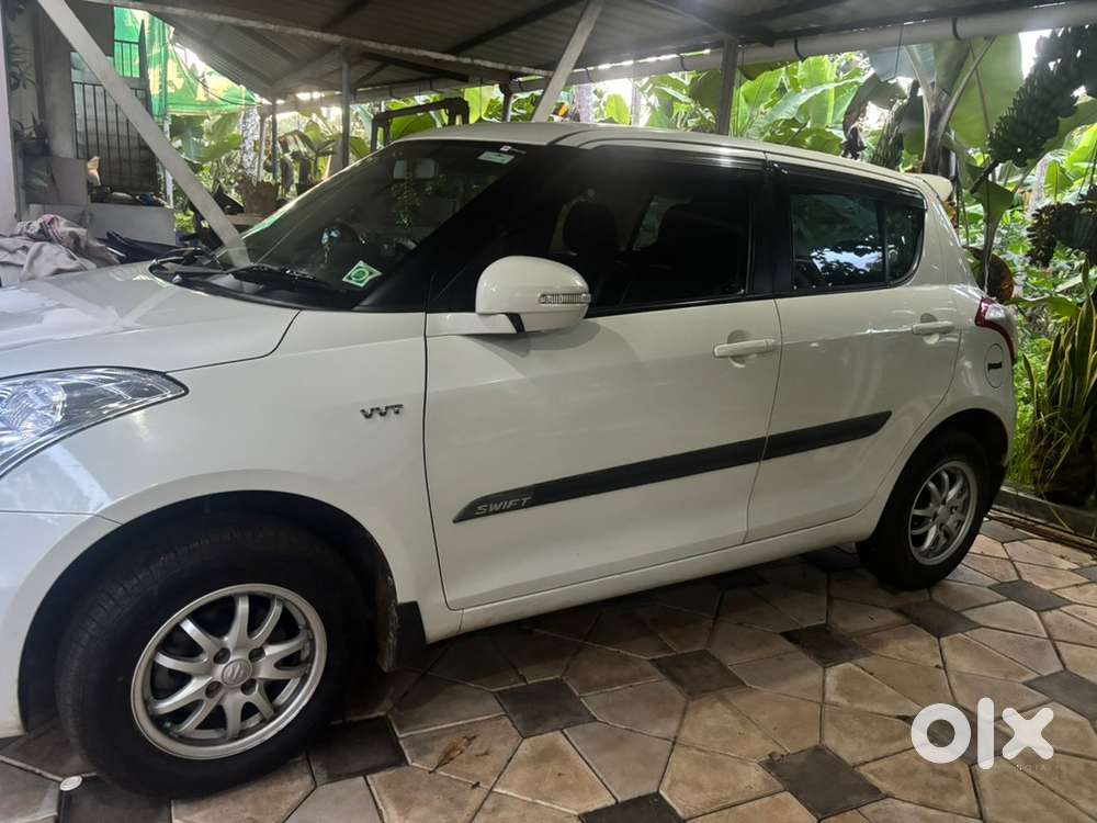 Maruti Suzuki Swift 2015 Petrol Well Maintained