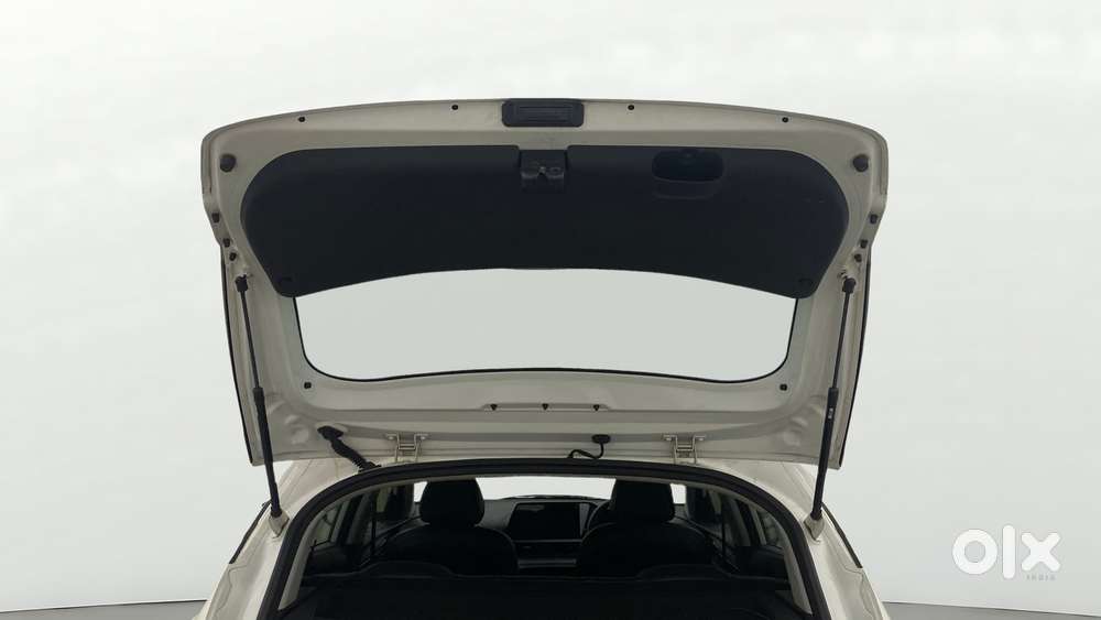 Hyundai New I20 1.2 Asta Mt, 2021, Petrol