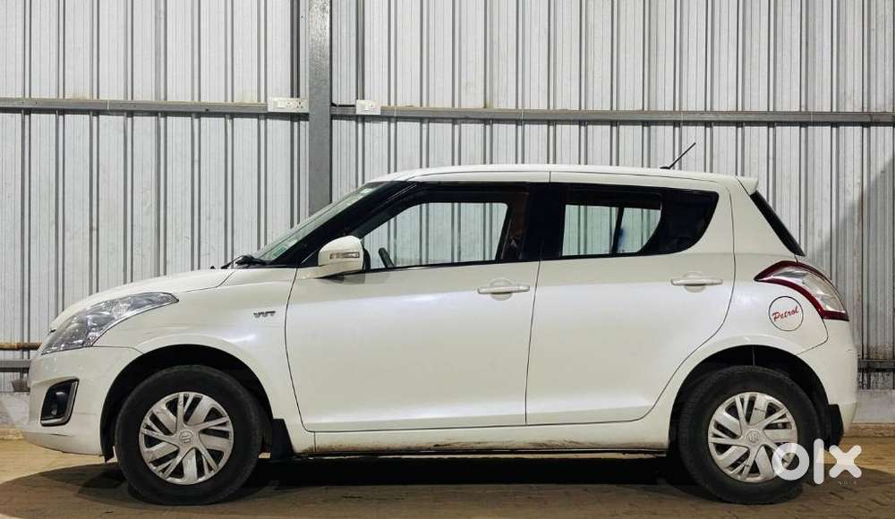 Maruti Suzuki Swift Vxi + Manual, 2016, Petrol