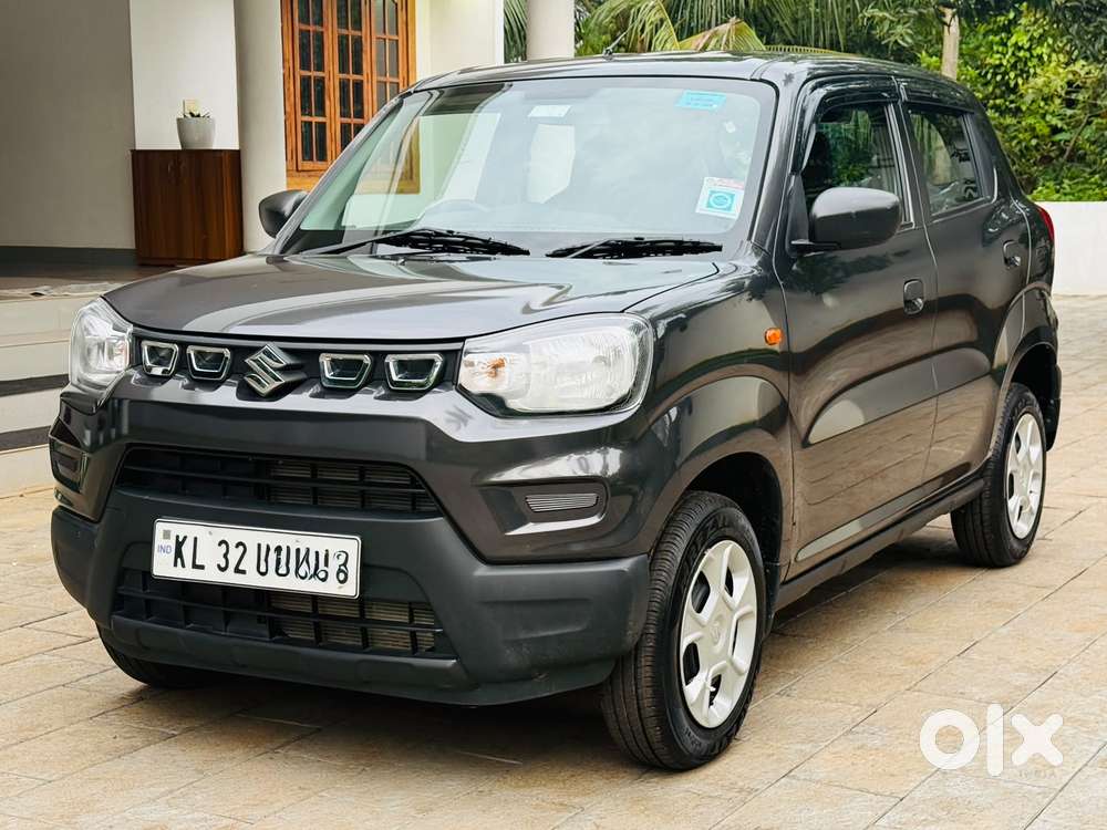 Maruti Suzuki S-presso Vxi, 2023, Petrol