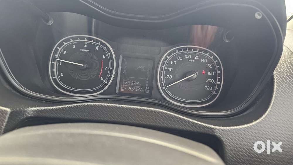 Maruti Suzuki Brezza 1.5 Zxi Plus Smart Hybrid, 2021, Petrol