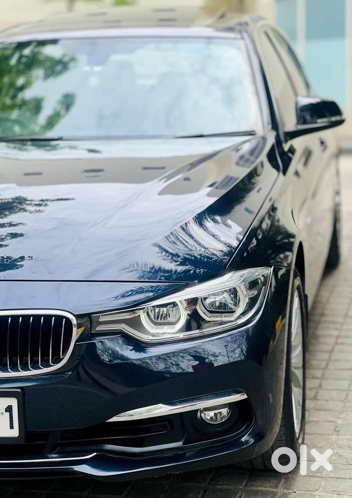 Bmw 3 Series 2.0 320i Luxury Line, 2017, Petrol