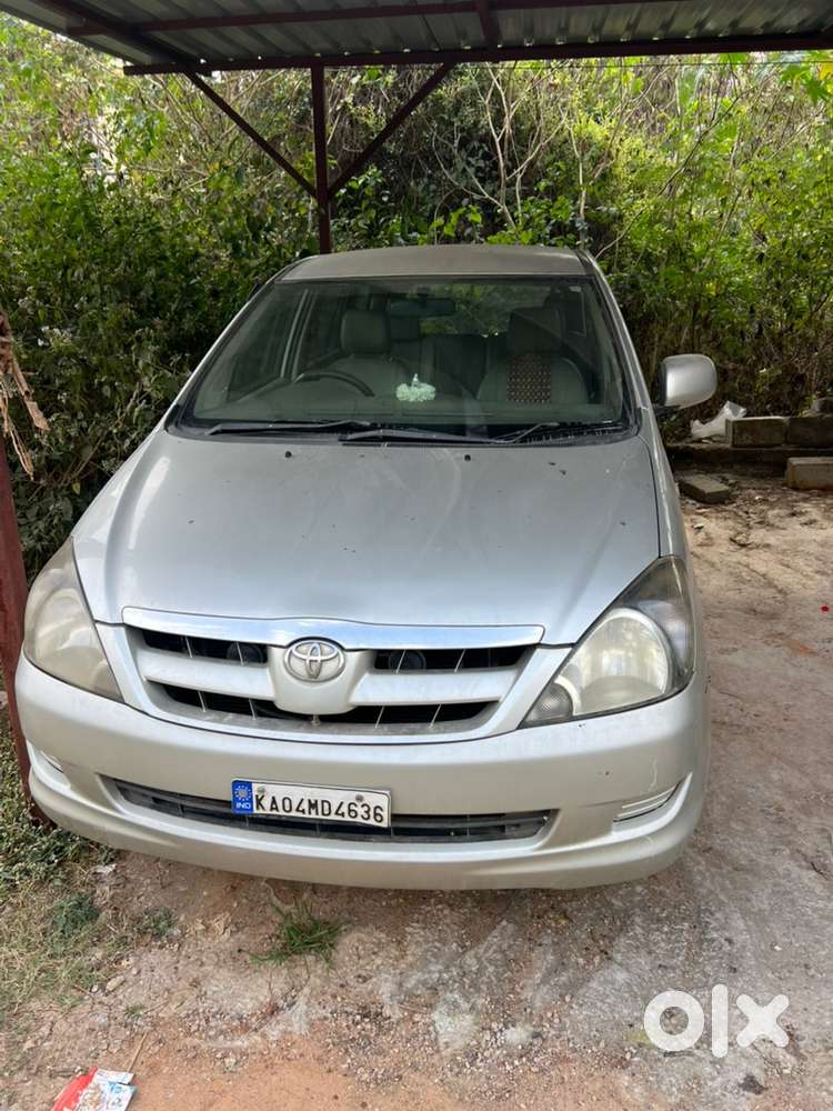 Toyota Innova 2006 Diesel Well Maintained