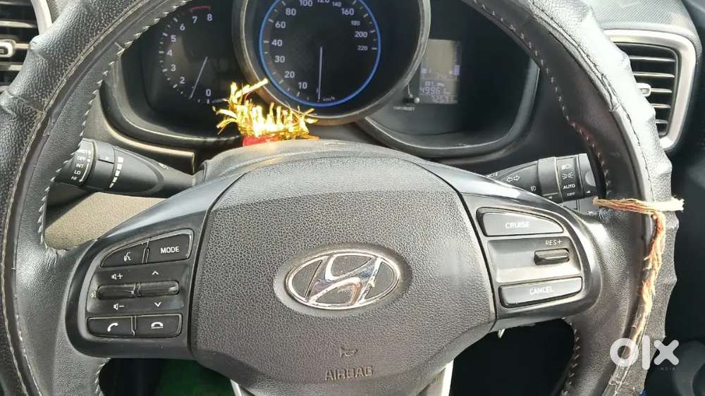 Hyundai Venue 2019 Petrol Well Maintained