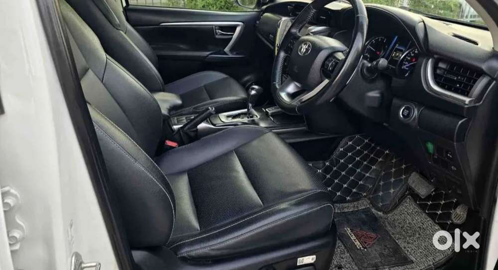 Toyota Fortuner 4x2 At 2.8 Diesel, 2021, Diesel