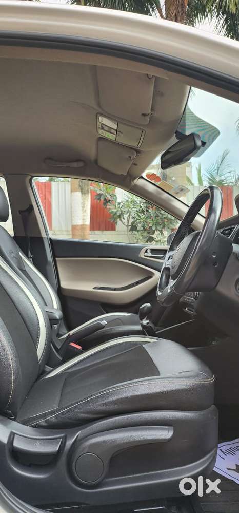 Hyundai I20 Sportz 1.2 Bs-iv, 2015, Petrol