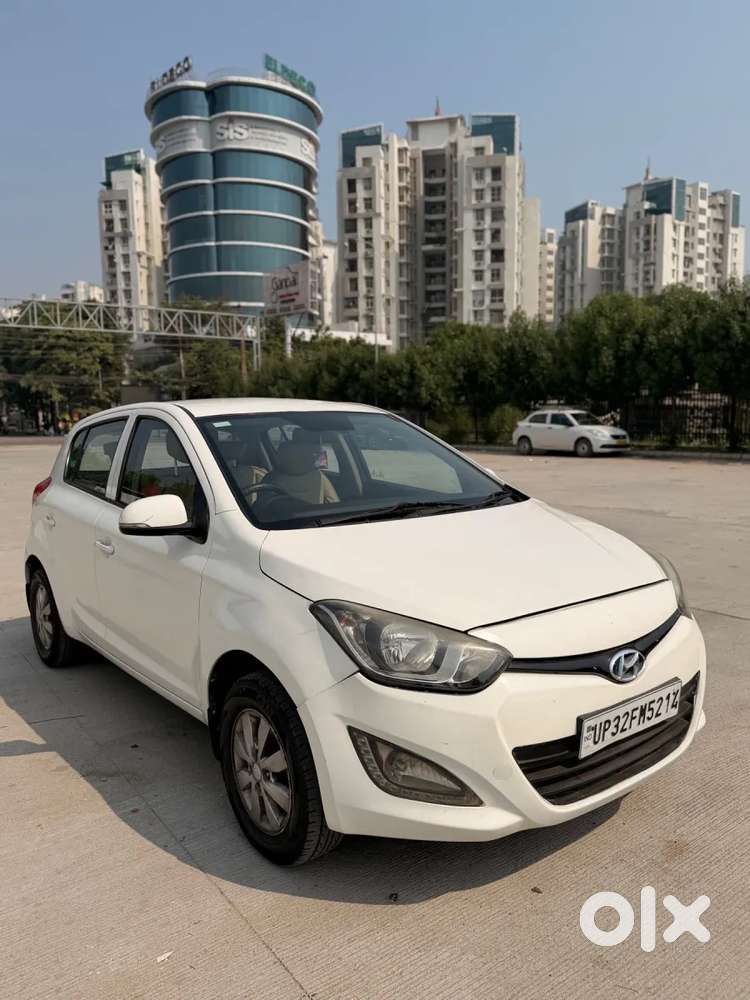 Hyundai I20 Sportz 1.4 Crdi 6 Speed Bs-iv, 2014, Diesel