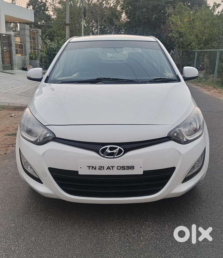 Hyundai I20 Petrol Spotz, 2013, Petrol